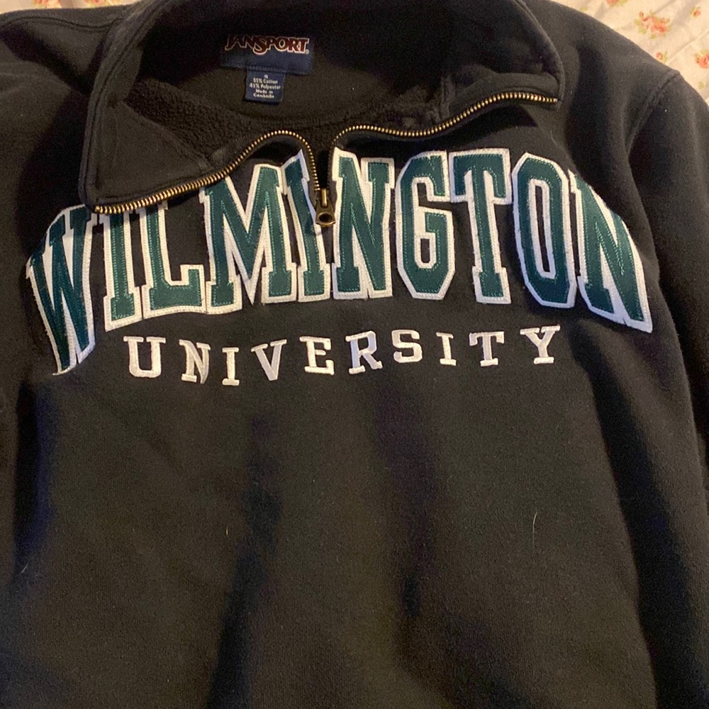 WILMINGTON UNIVERSITY QUARTER ZIP